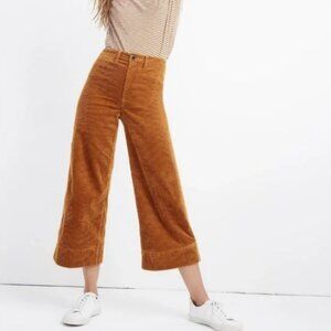 Madewell Slim Emmet Wide Leg Corduroy Pant \\ Size 27 // Gold